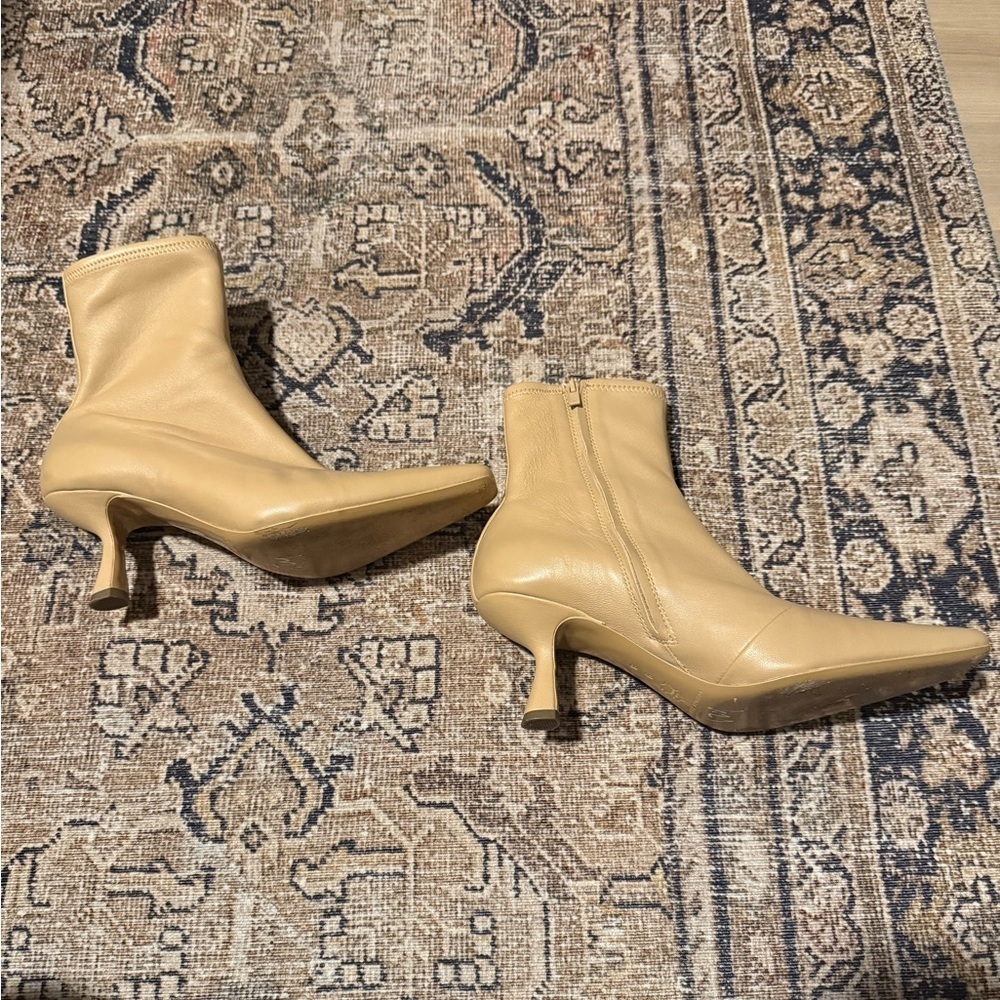 Loeffler Randall Thandy Leather Boot Ankle Bootie Bisque Tan Womens size 9 - Picture 8 of 9